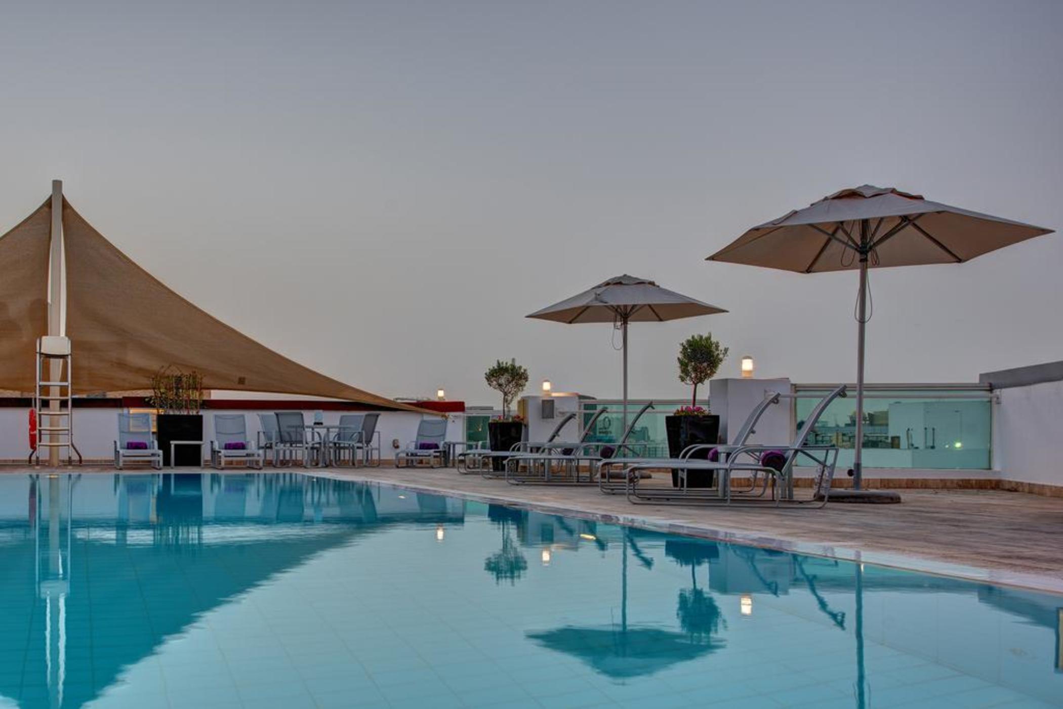J5 Hotels - Port Saeed Dubai Eksteriør billede